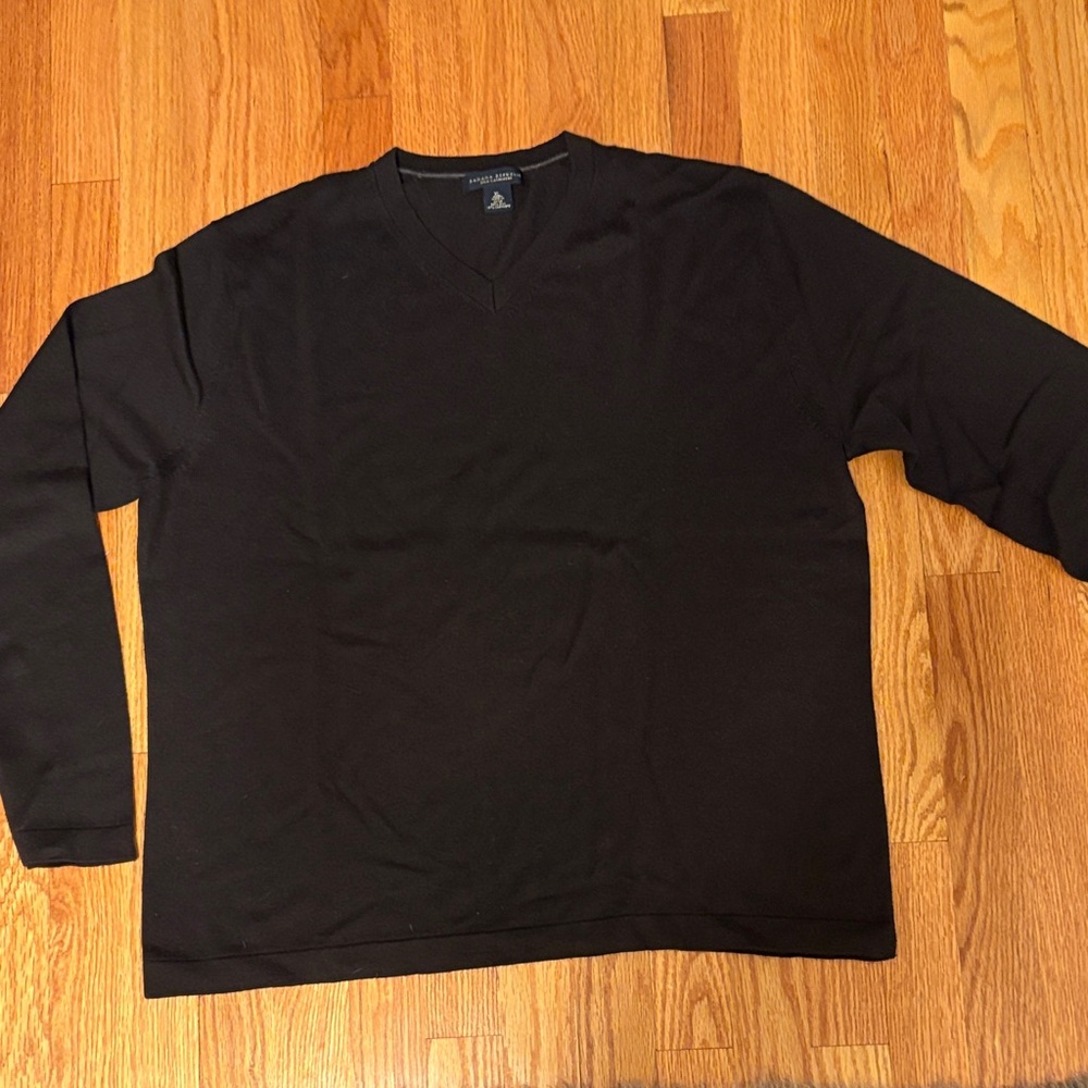 Banana Republic dark brown XL silk cashmere men’s V-Neck Pullover